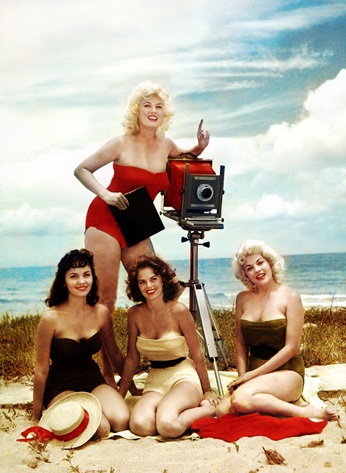 tumblr_mti2cqa0681qa70eyo1_500