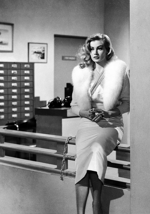 tumblr_ni148fnA111rrq6yfo1_500