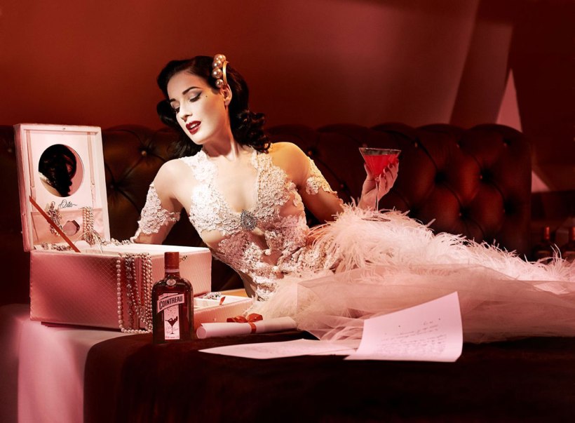 My-Private-Cointreau-Coffret-by-Dita-Von-Teese-4