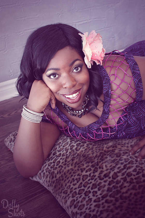 SaffronBurlesque4_small