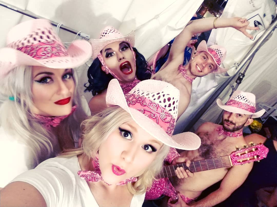 35971385_10214774102940617_6411700352550174720_o