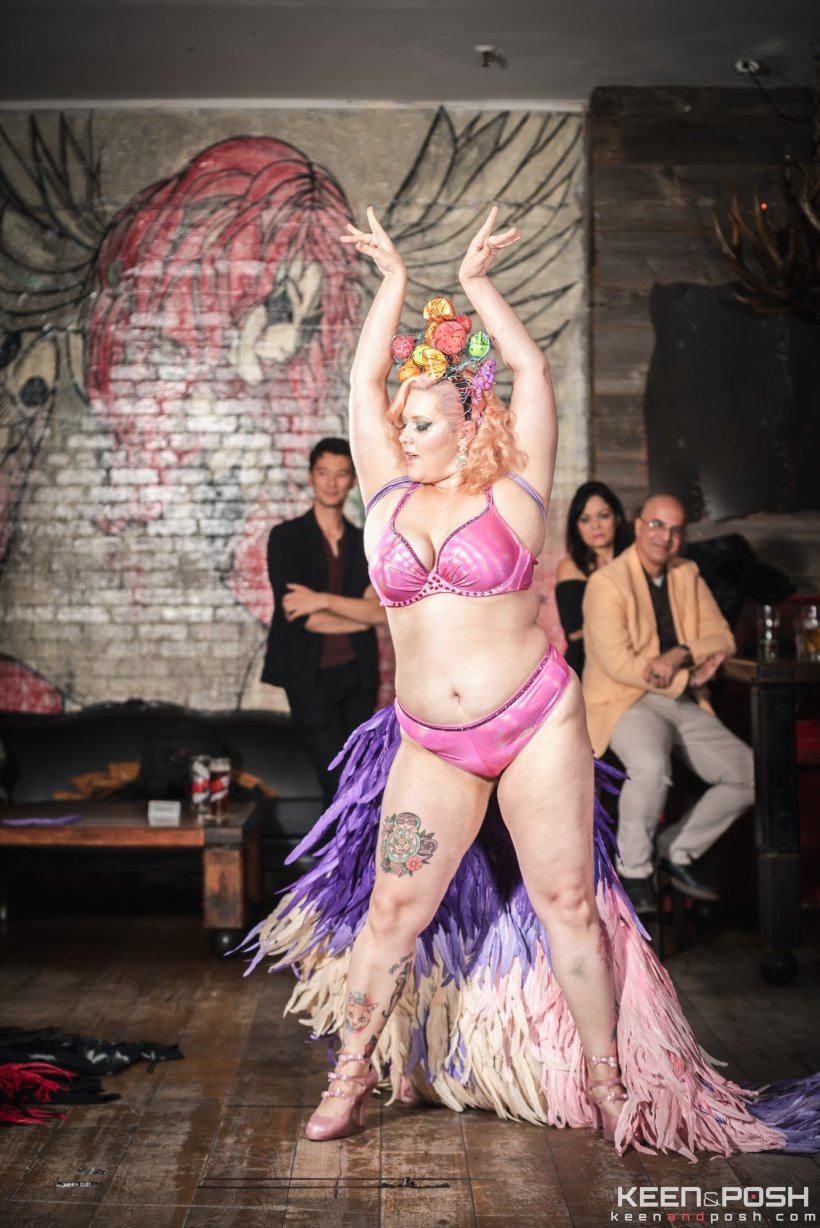 42556416_405802446908130_413021952312082432_o